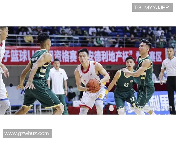 贺希宁：从新星崛起到篮球赛场的闪耀之路与未来展望